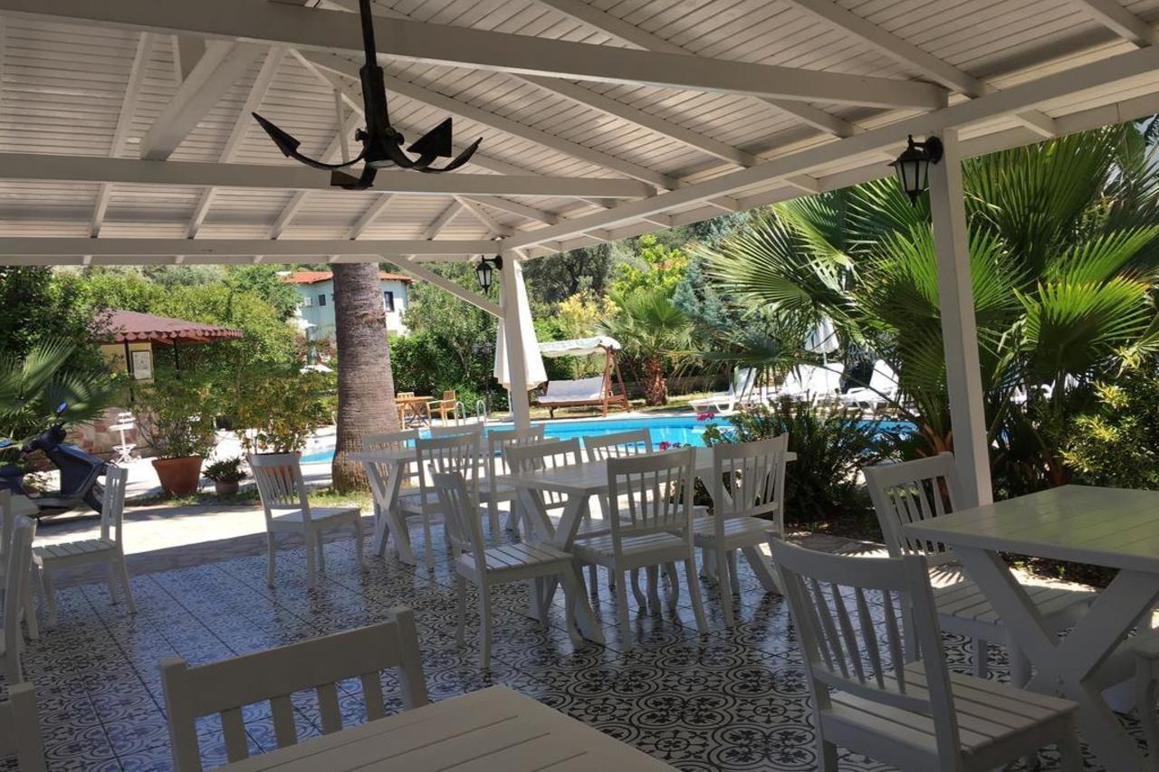 Goecek Selya Hotel Ngoại thất bức ảnh
